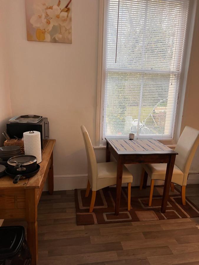 Lovely - 1 Bedroom Flat In Hastings Town Centre Bagian luar foto